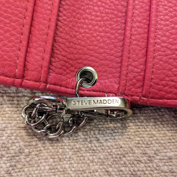 Steve Madden Hot Pink ID Credit Card Holder Keychain Wallet - Picture 6 of 11